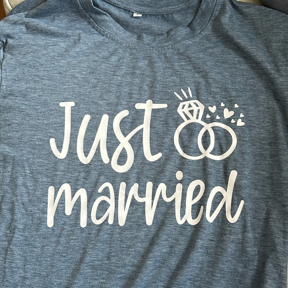 Just married tshirt.